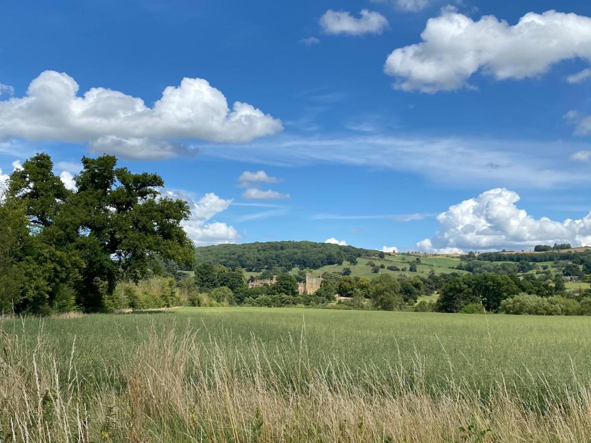 Zen Cottage, Cheltenham Уинчкомб Экстерьер фото