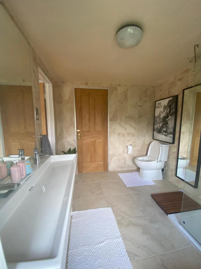 Zen Cottage, Cheltenham Уинчкомб Экстерьер фото